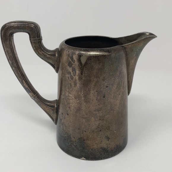 BROGGI Silver-plated Creamer - Picture 2 of 7